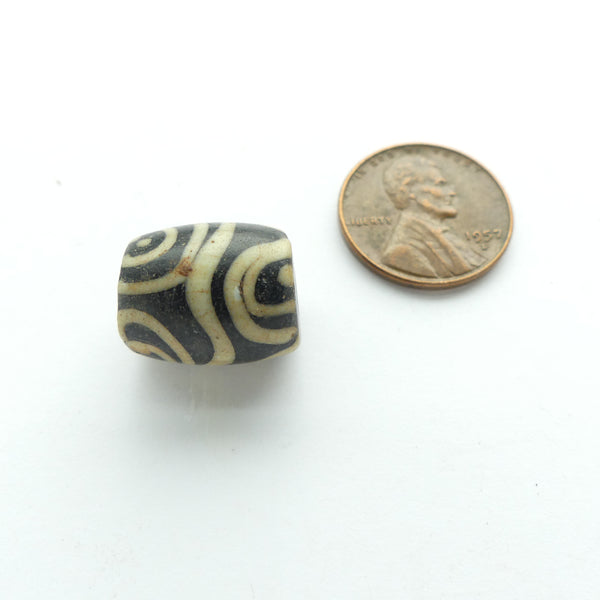 Antique Venetian Laimpworked Black & White Bead, Varition on Zen Style, 15x12mm