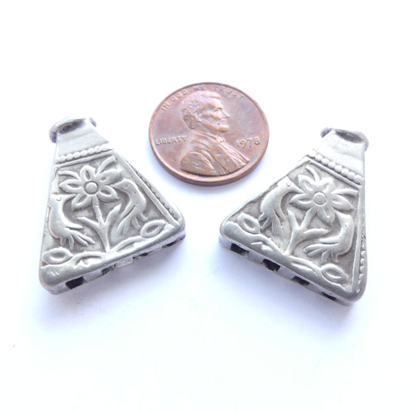 Indian Silver, Vintage Pair of 4 to 1 Strand Terminals, 20mm at Base by 25mm Tall, Sold as Pair