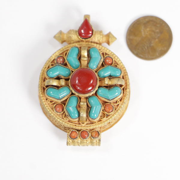 Himalayan Gau Box, Gold Vermeil, Turquoise & Coral, Removable Back, 36mm Diameter
