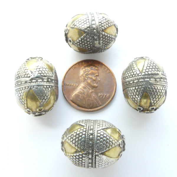 Turkoman, Oval, Small with Granulation and Fire-Gilding, 17x14mm, Sold Individually