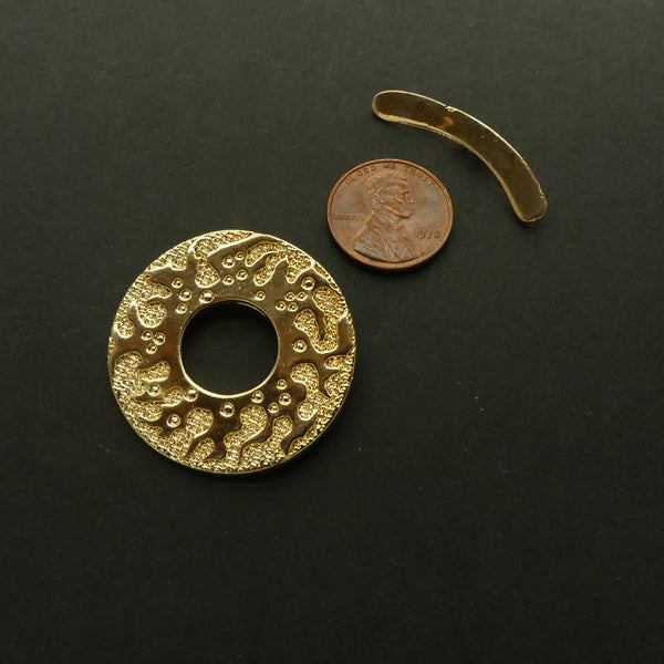 Clasp, Cast Gold-Tone, Toggle, Ring of Fire Design, 35mm, Sold Individually