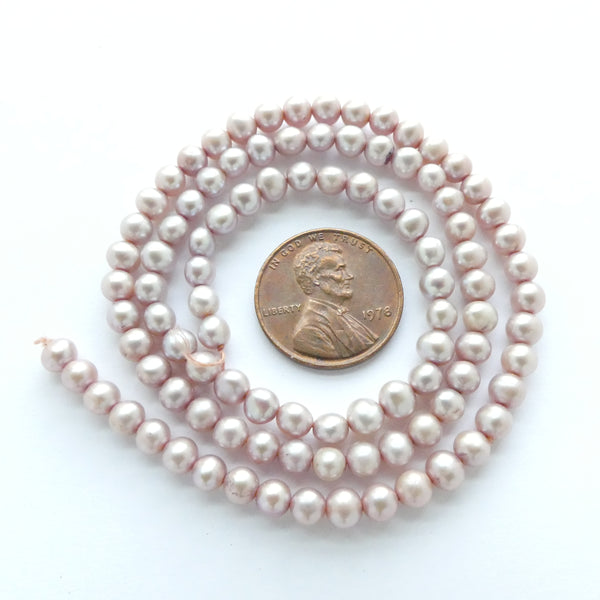 Pearls, Pink/Lavender, Round 4mm on 16-inch Strand
