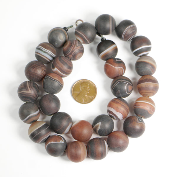 Banded Agate, Matte Finish, Round, 16mm on 18-inch Strand