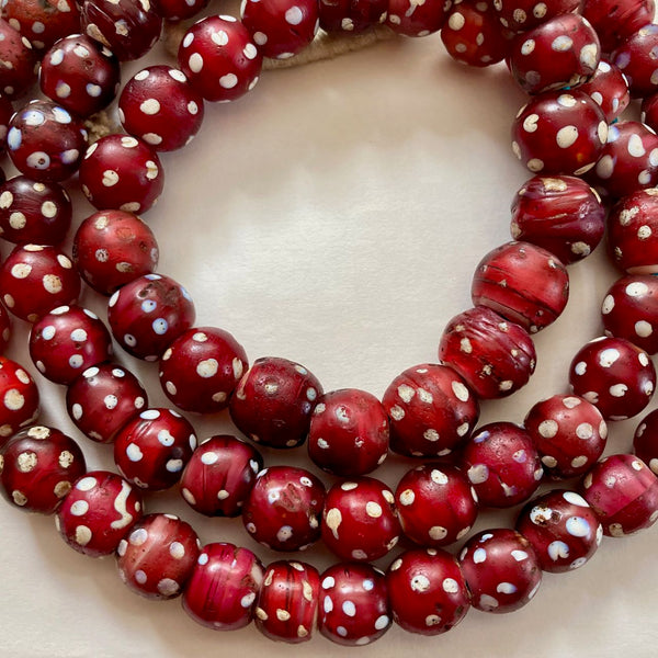 White Hearts, Antique Eye Beads, 12mm Diameter on Long 31-inch Strand