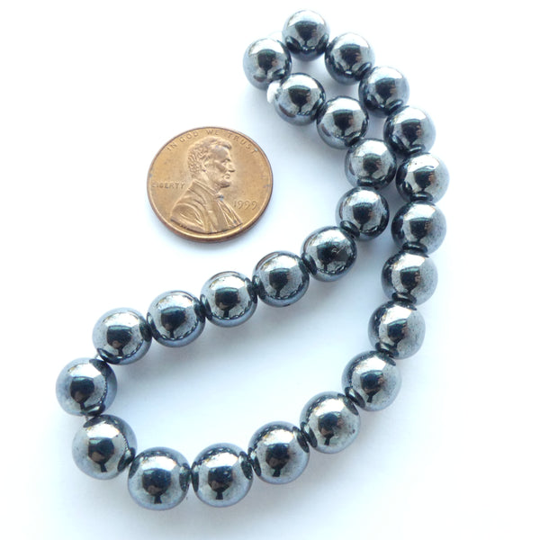 Czech Glass Smooth Round "Druks" 8mm, Hematite Color, Strands of 25