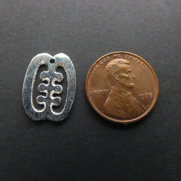 Adinkara Pendants, Silver, Ese Ne Tekrema, Mini, 17mm long