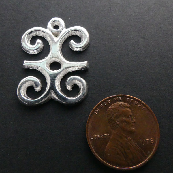Adinkara Pendants, Silver, Dwennimmen, Small, 20x27mm
