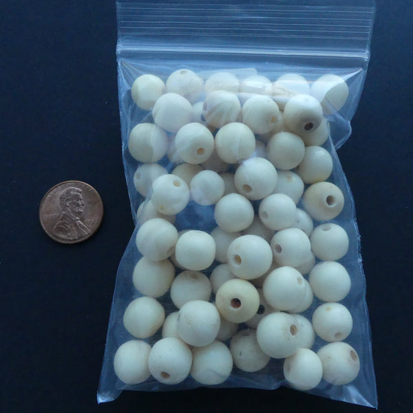 Bone Rounds 10mm, Cream, Bag of 50 Grams