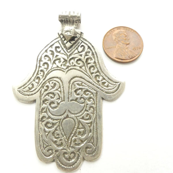 Moroccan Vintage Silver Engraved Hand Pendant, 70mm Long