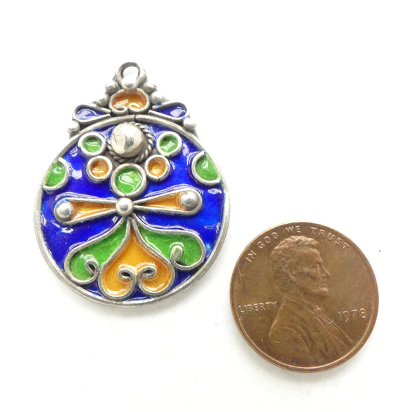 Moroccan Silver Round Pendant, 25mm Diameter