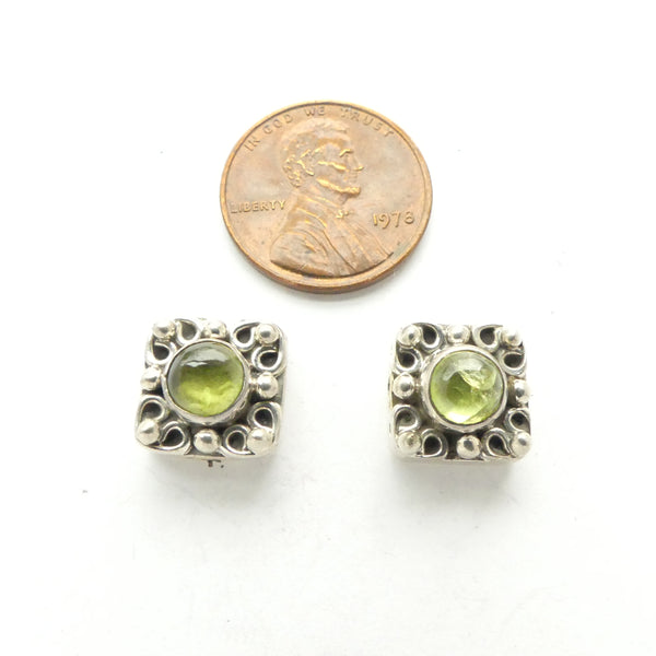 Indian Silver Spacers, Three-Hole Square with Peridot Cab, 12x12mm, Sold Individually