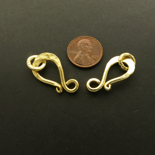Clasp, Gold Plated Brass, J Hook with Ring, Hammered, 26x14mm, Sold in Sets of 2
