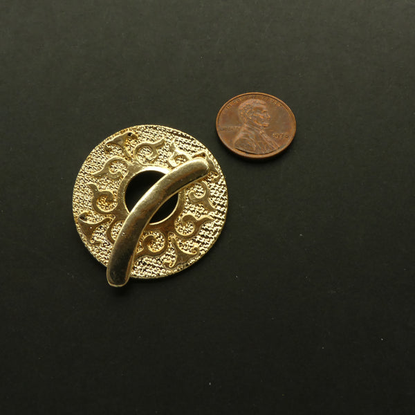 Clasp, Cast Gold-Tone, Toggle with New Growth Design, 30mm Diameter