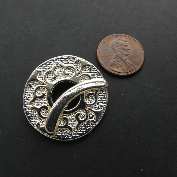 Clasp, Silver Plated, Cast Round Toggle, Vines Design, 35mm Diameter