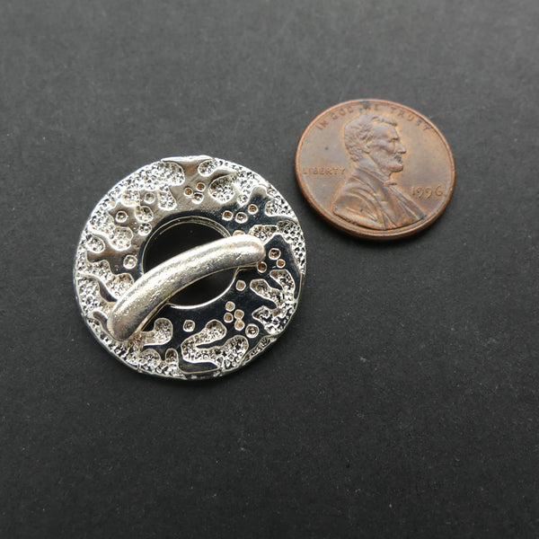 Clasp, Silver Plated, Cast Round Toggle, Ring of Fire Design, 25mm Diameter