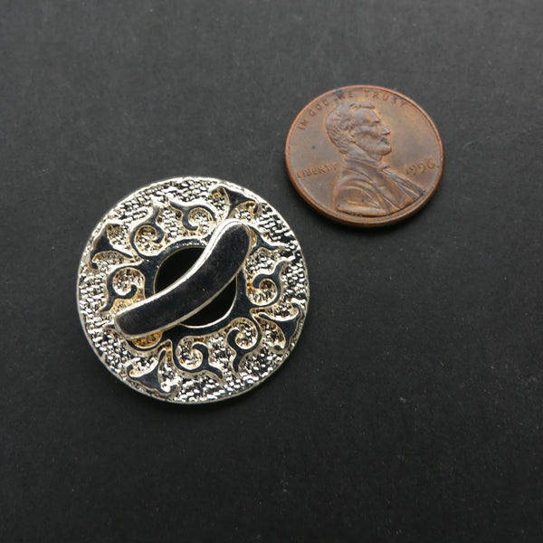 Clasp, Silver Plated, Cast Round Toggle with Vines Design, 25mm Diameter