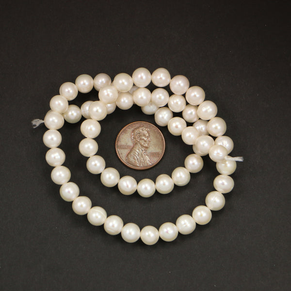 Pearls, White, Round 8mm Diameter on 16-inch Strand