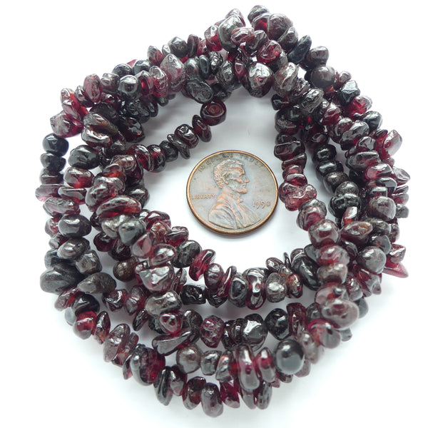 Garnet, Chips, 6mm on 35-inch Strands