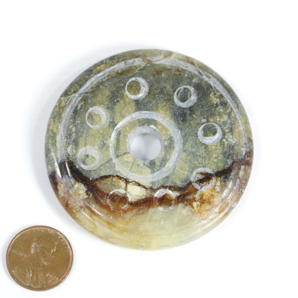 Serpentine, Carved Donut (Bi), 60mm