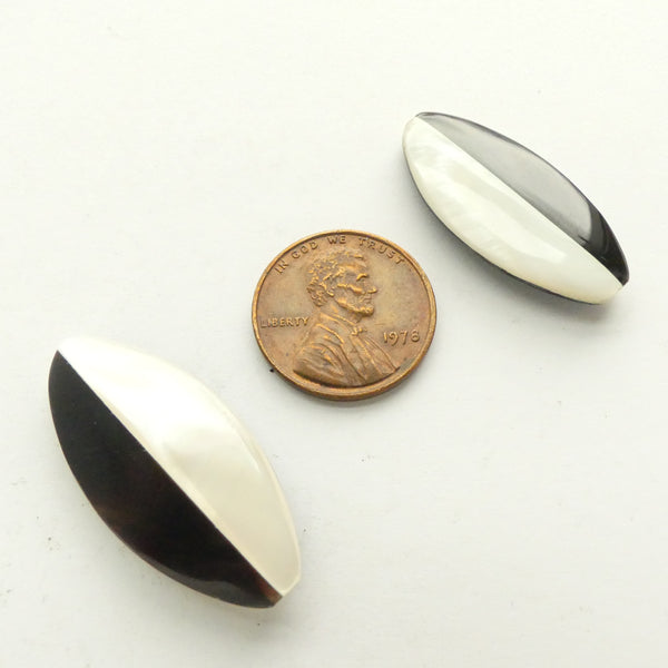 Shell & Horn Veneer, Thin Flat Oval Black & White Beads, 30x15mm, Sold by the Pair