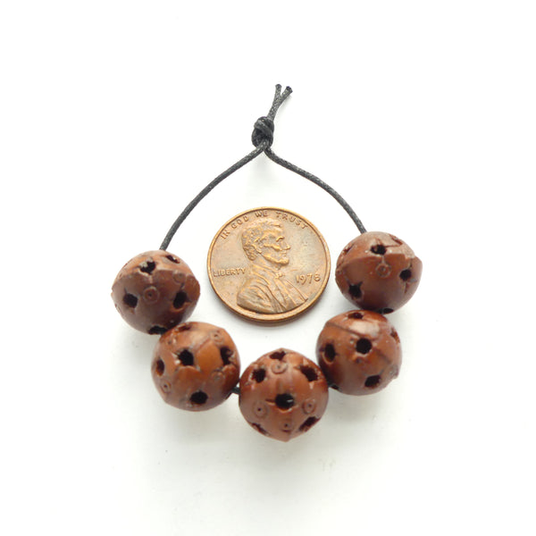 Wood, Carved Openwork Dark Wood Beads, 12mm Diameter, Sold in Sets of 5