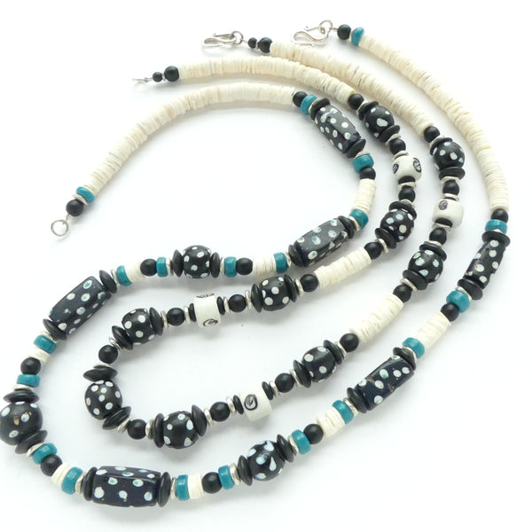 Collectible Venetian Black & White Eye Beads with Clamshell Beads, 21 inches
