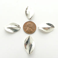 Thai Silver, Twisted Smooth Flat Oval, 24x9mm