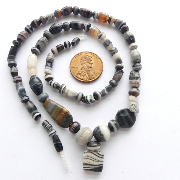Banded Agates, Ancient Bactrian, Strand of Assorted Shapes, Pendant 10x10mm
