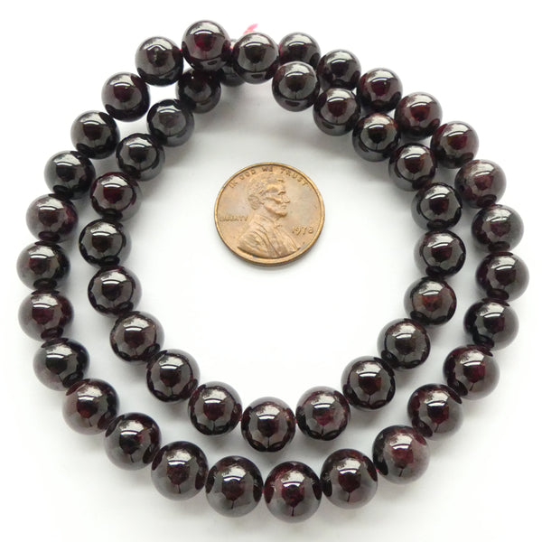 Garnet, Round 8mm on 16" Strands