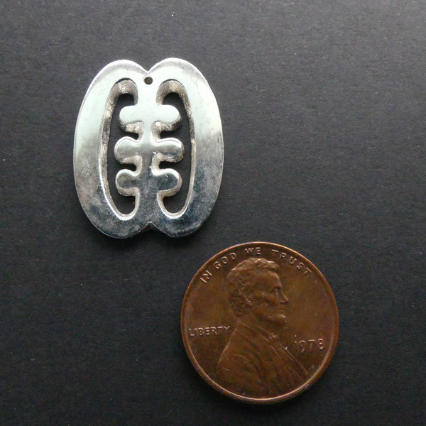 Adinkara Pendants, Silver,  Ese Ne Tekrema, Medium, 24mm long