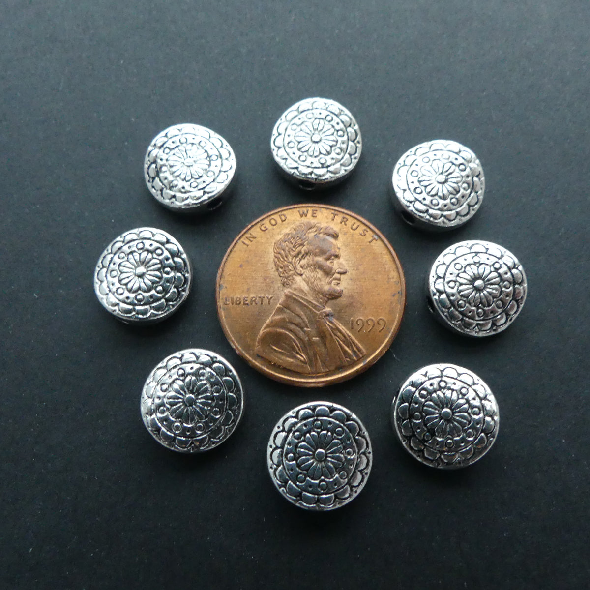 Cast Antiqued White Metal Lotus Pattern Disc 10mm Diameter, Pkg 30 gra ...