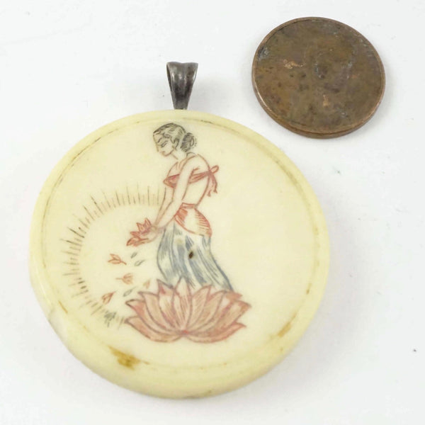 Indian Ivory Game Piece, 40mm diameter