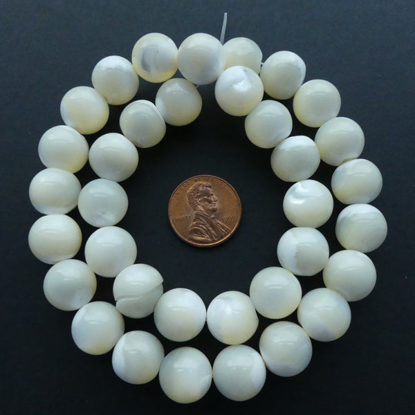 Shell, Mother of Pearl White Rounds 12mm on 16" Strands