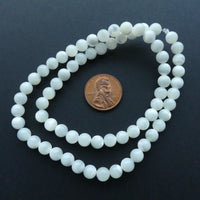 Shell, Mother of Pearl White Rounds 6mm on 16" Strands